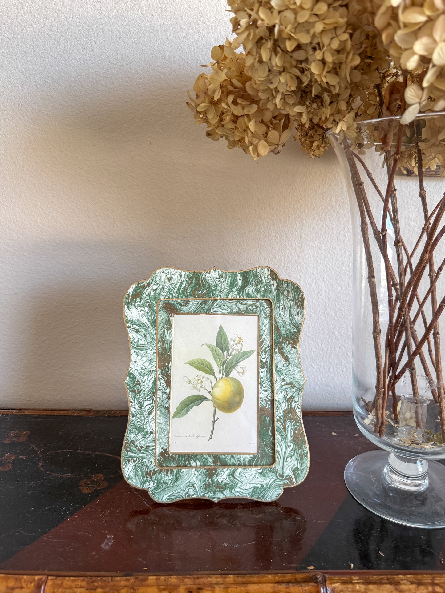 Italian marbled frame