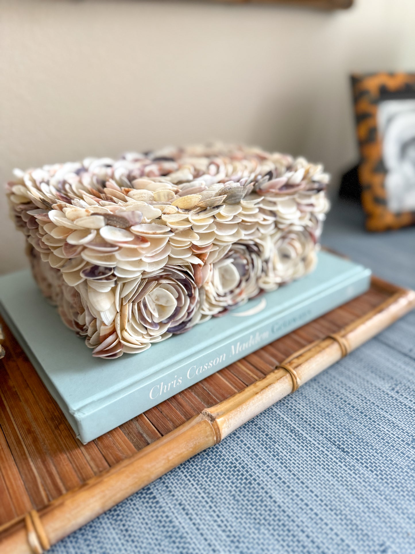 Shell box