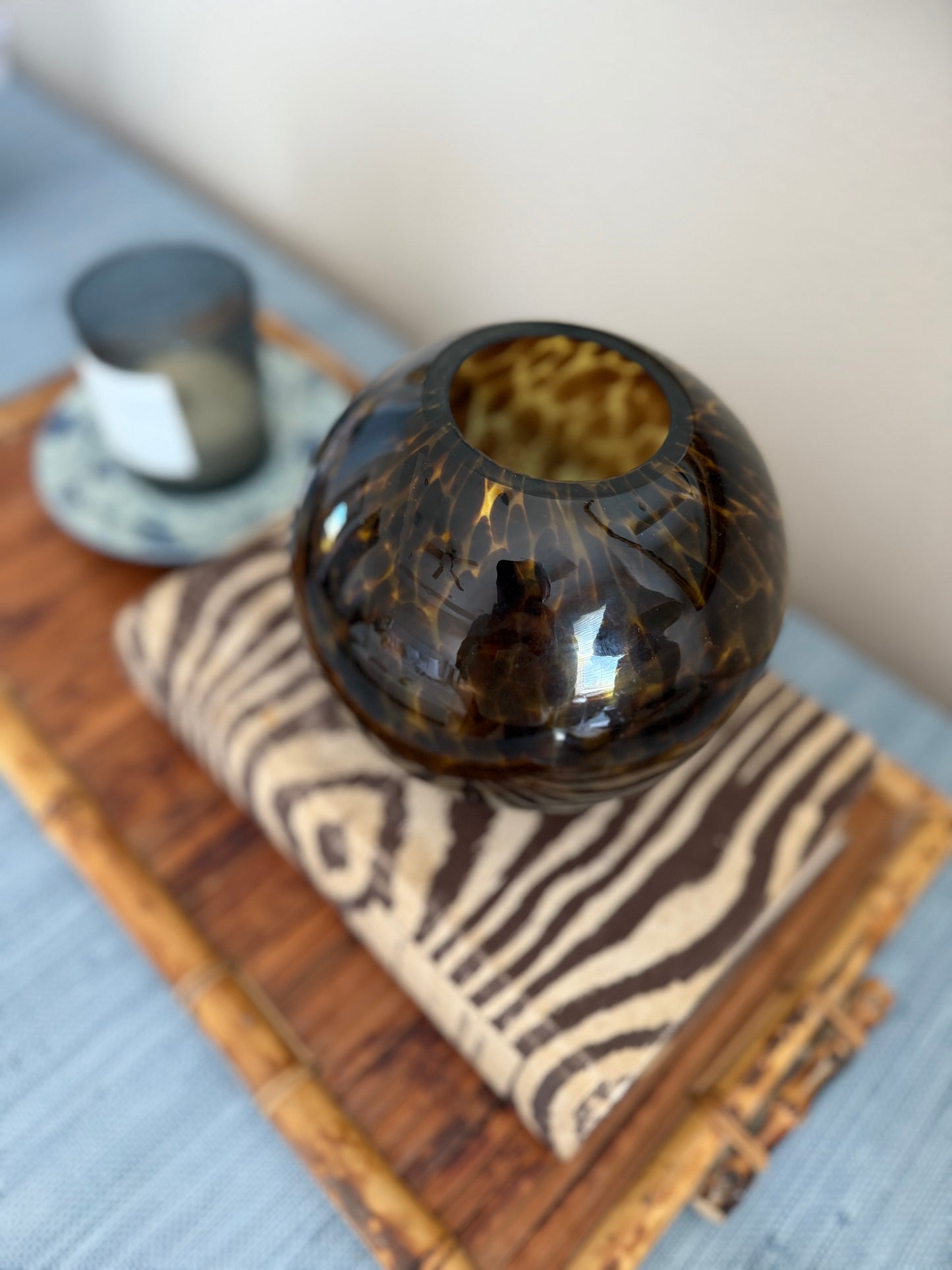 Tortoise vase