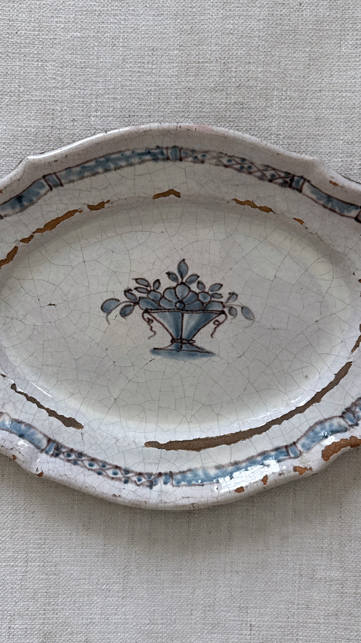 18th c French Faïence “Cul Noir” Dish