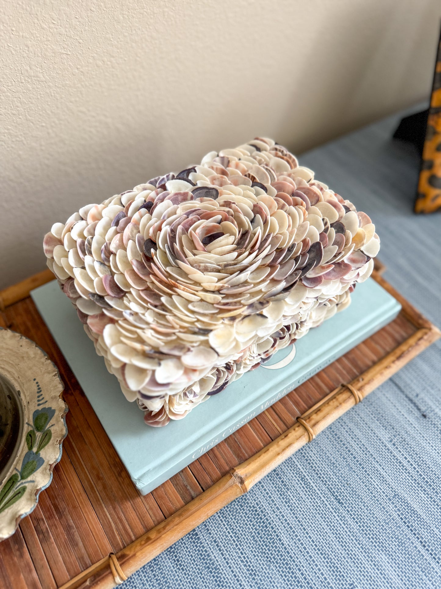 Shell box