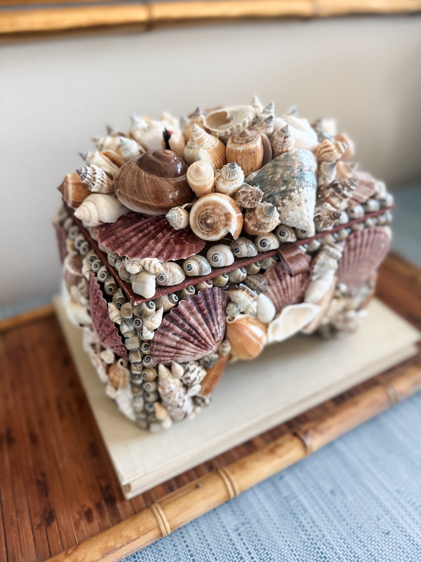Rosa De Mare shell box