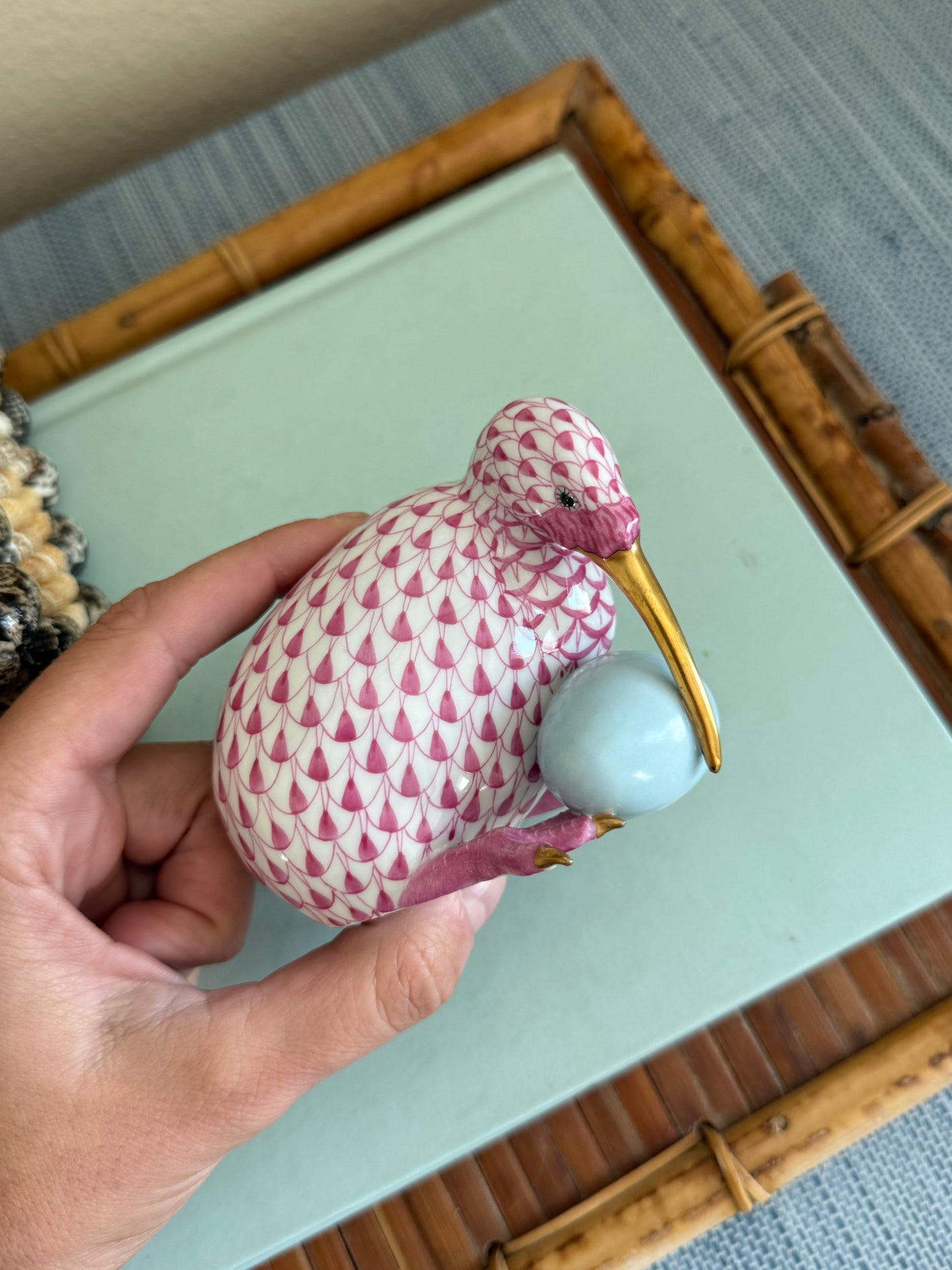 Herend Kiwi in Raspberry