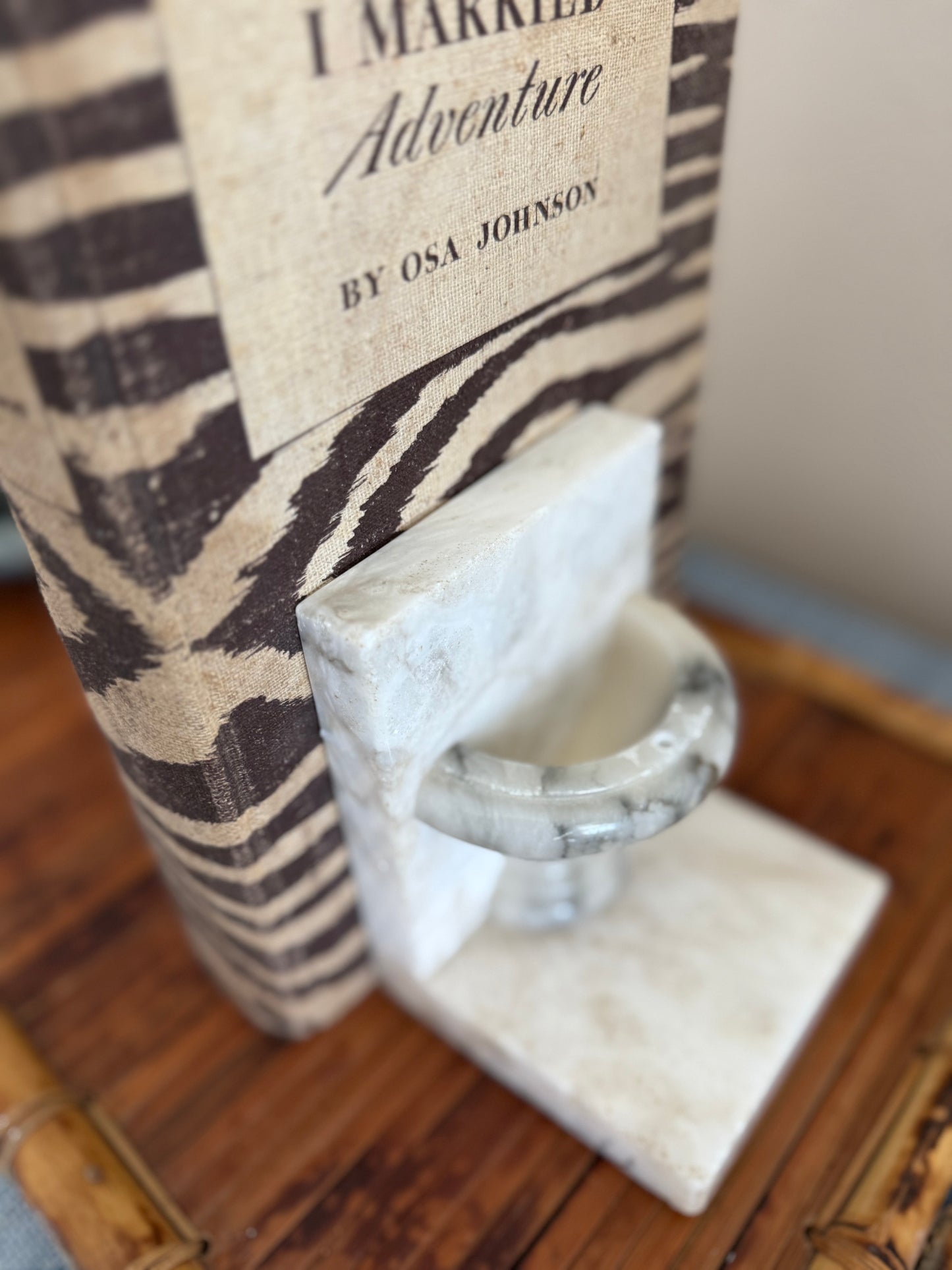 Vintage alabaster bird bath bookends