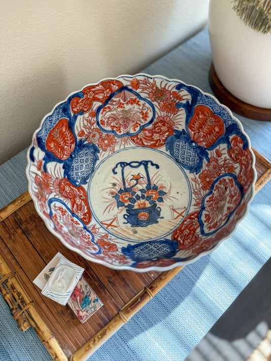 Antique Meji Dynasty Imari bowl